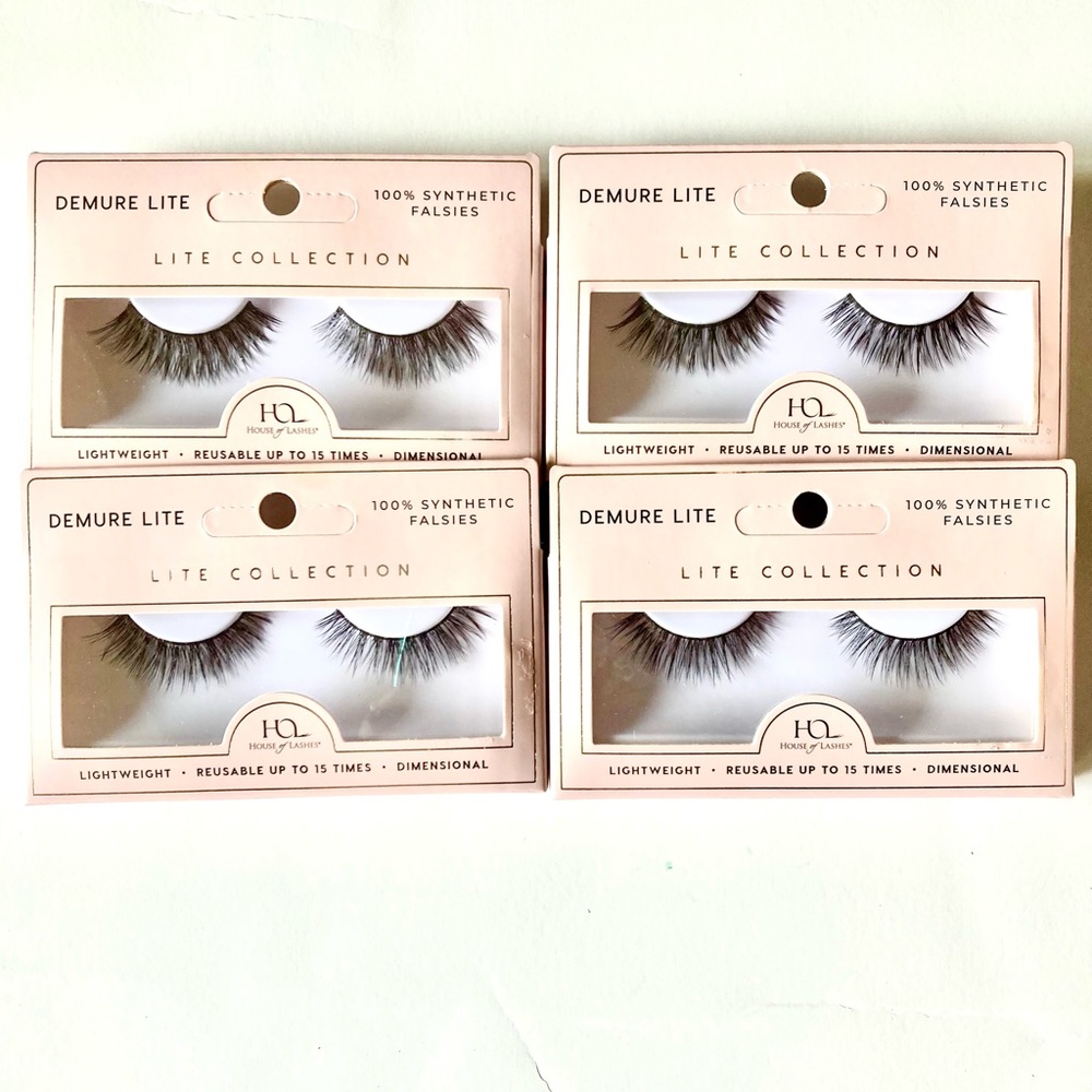 Demure lite eyelashes 4 for $11
